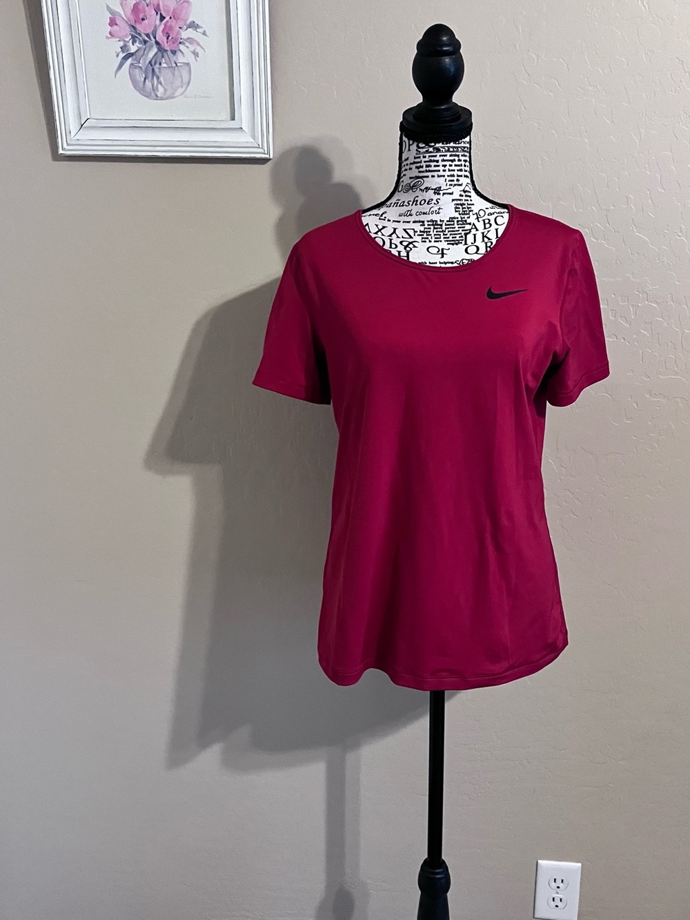 Nike Women's Raspberry Short Sleeve Performance Tee